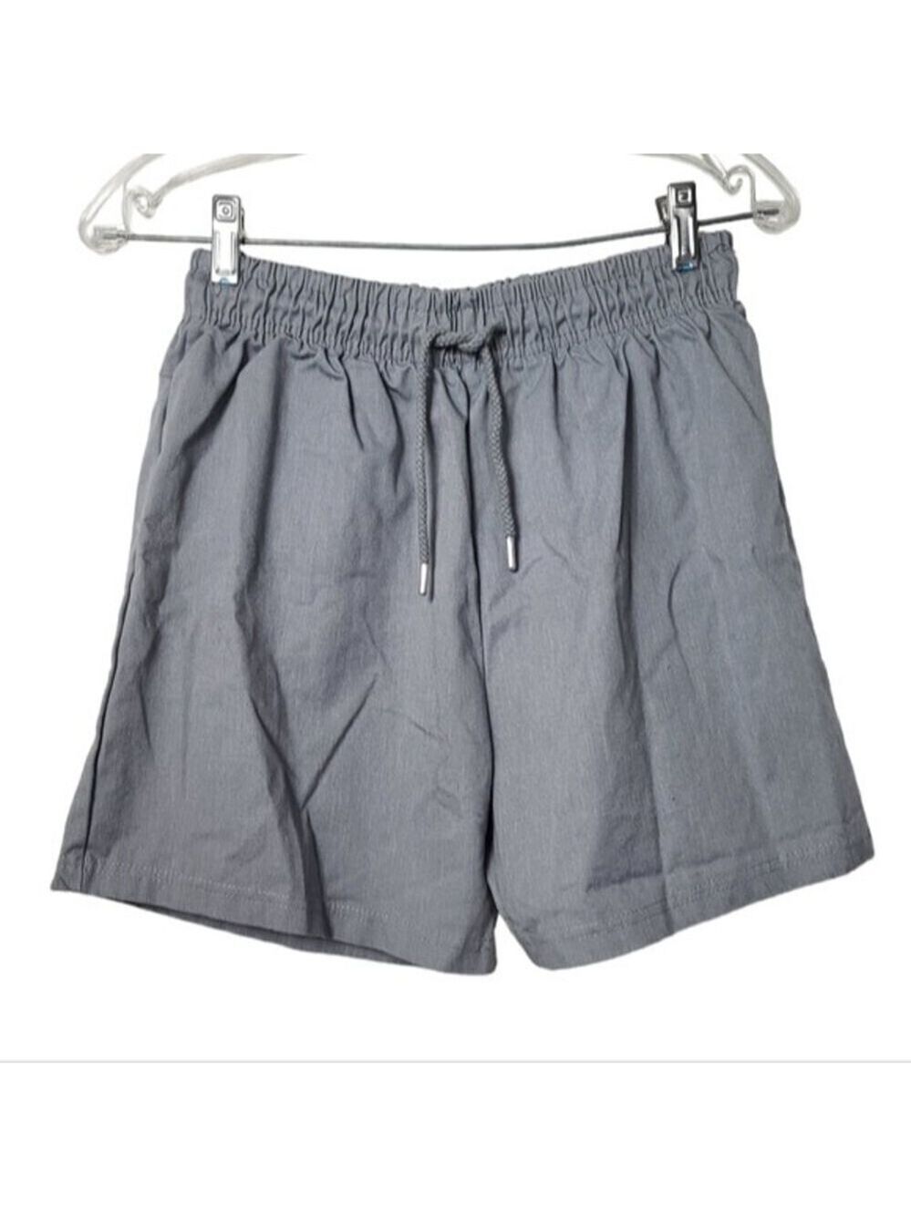 PrettyLittleThing Gray Shorts 6